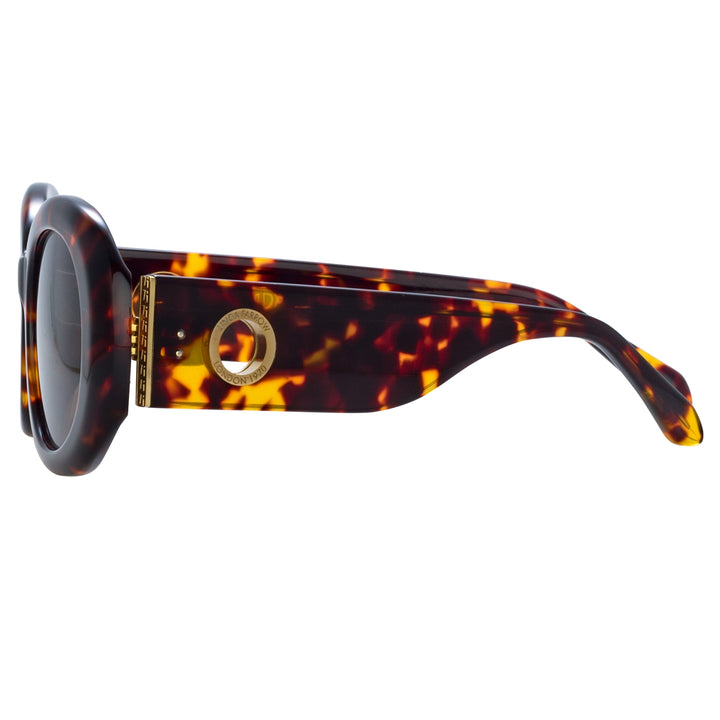 Lina Oval Sunglasses in Tortoiseshell by LINDA FARROW – LINDA FARROW (U.S.)