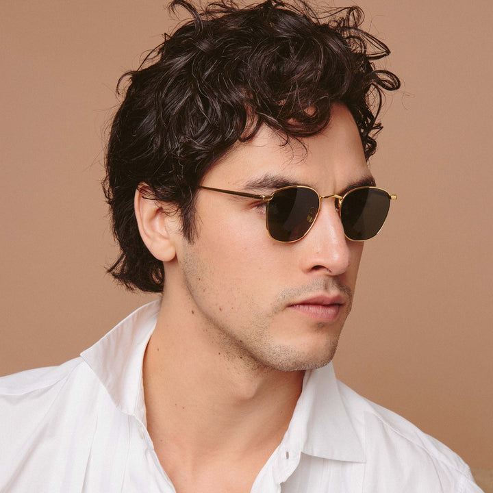 Hexagonal sunglasses for store men